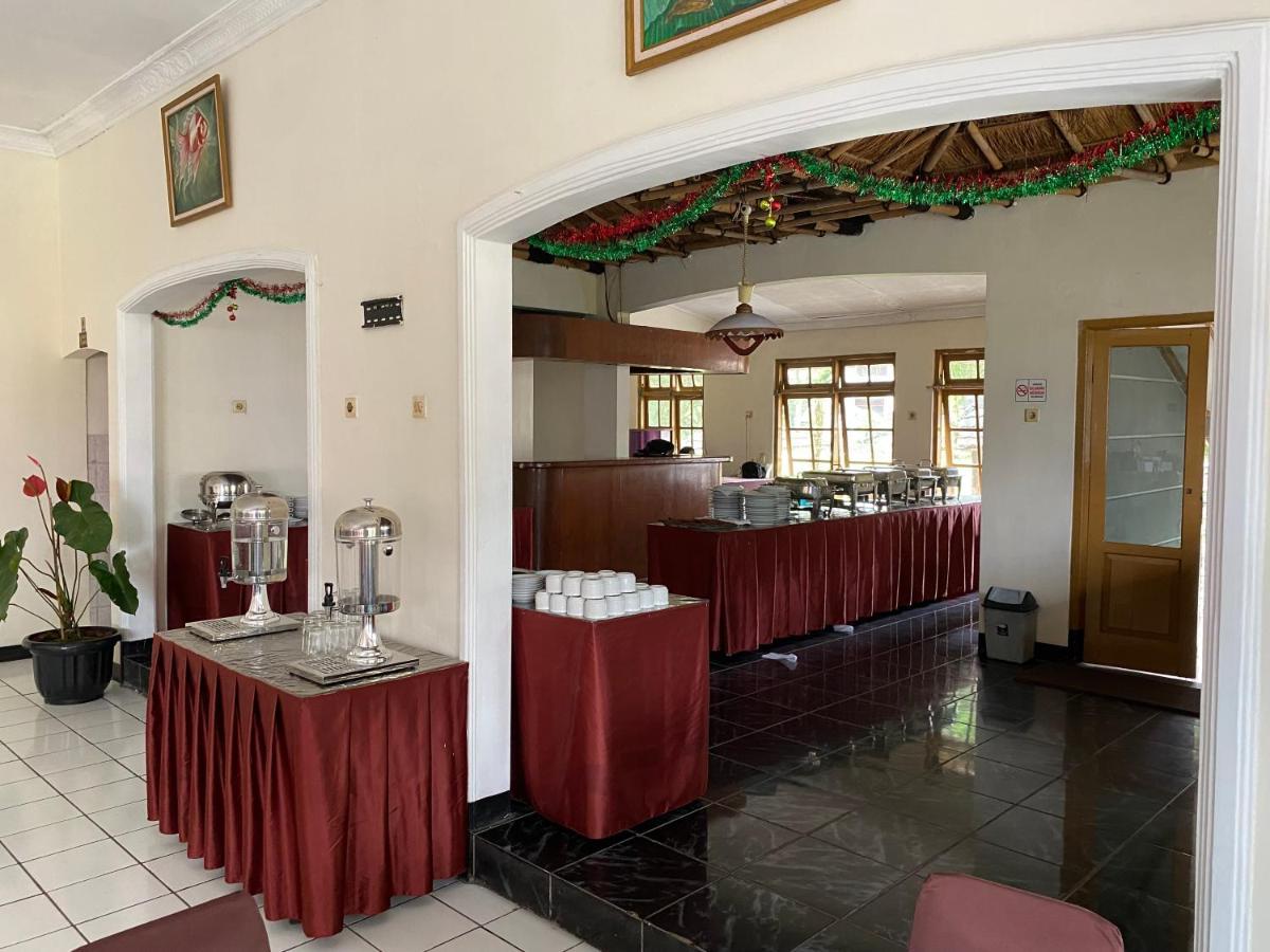 Hotel Puspa Sari Чіатер Екстер'єр фото