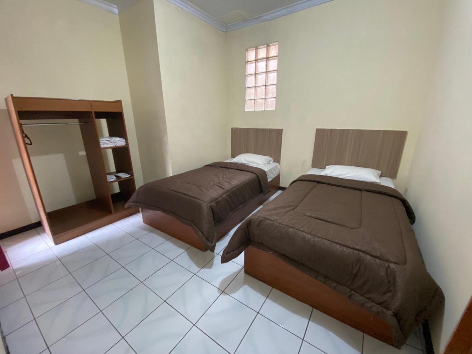 Hotel Puspa Sari Чіатер Екстер'єр фото